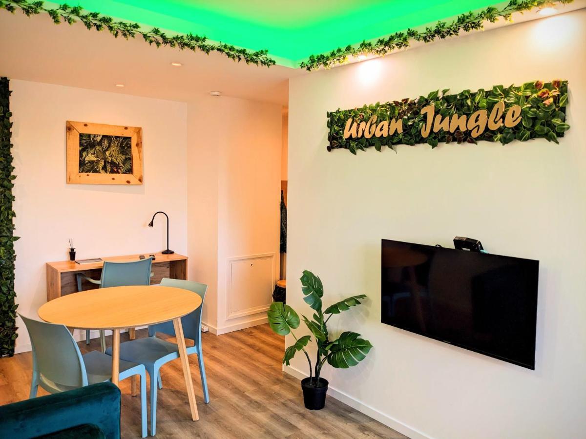 Urban Jungle 42 Apartment Saint-Etienne  Ngoại thất bức ảnh