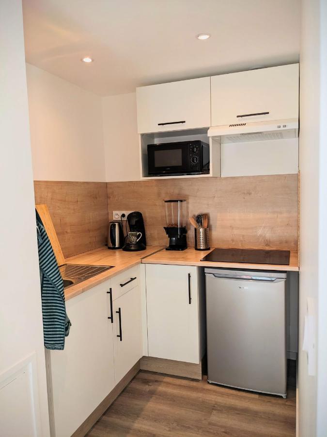 Urban Jungle 42 Apartment Saint-Etienne  Ngoại thất bức ảnh